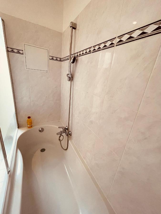 Nice Renting - Paganini - Spacious Apartment - 2 Bedrooms - King Bed - Bathtub - Heart Of Νίκαια Εξωτερικό φωτογραφία